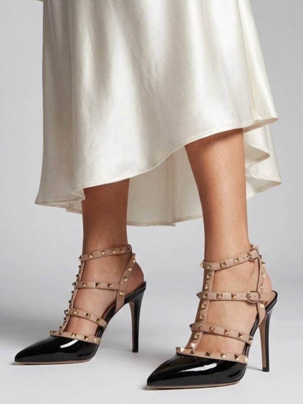 NEW Catherine Malandrino Black Patent Nude Gold Studded Strappy Heels Stud
